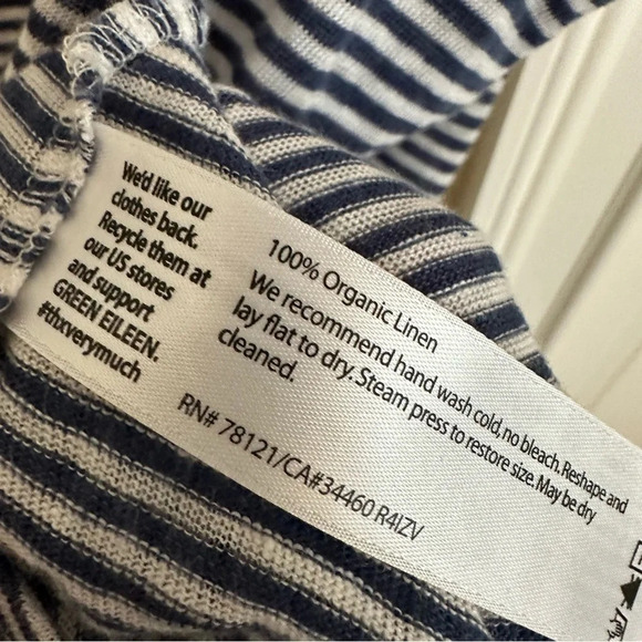 Eileen Fisher size XS 100% Organic Linen Navy Striped Tank Top Shirt Lagenlook - Picture 4 of 4